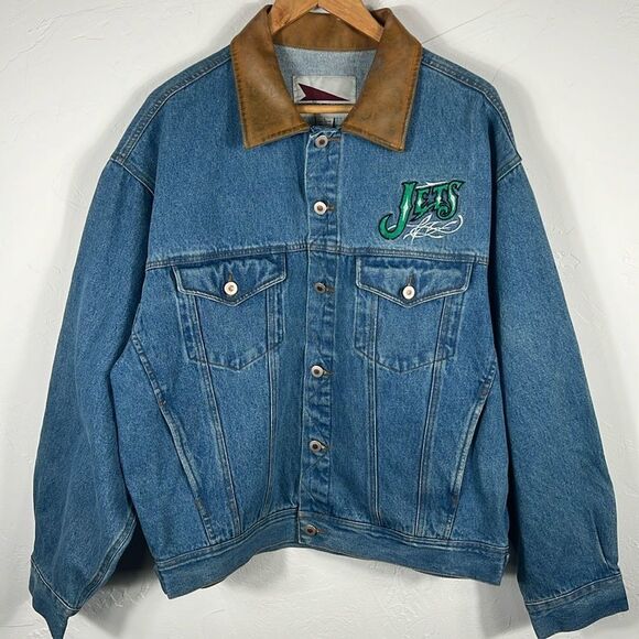 🔥🏈 “NWT” Vintage NEW YORK JETS Denim Trucker Jean Jacket Embroidered Lettering - Picture 1 of 9